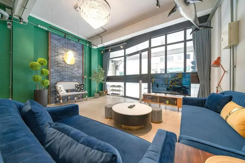 Blue House Homestay