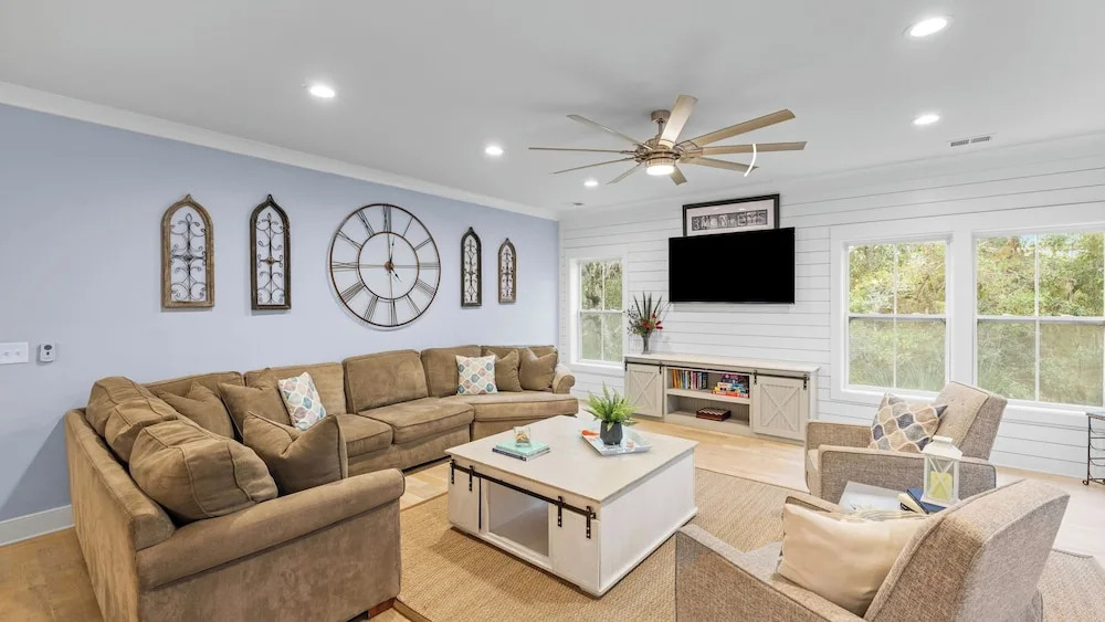 Folly Beach Getaway Near Sand Covered Lounge, BBQ & Outdoor TV Tidecrest by Avantstay