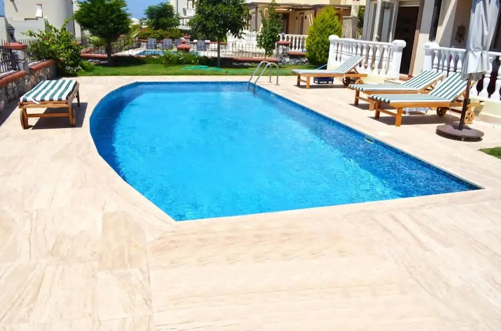3 Bedroom Apartment Lake View 9 by Likya Global