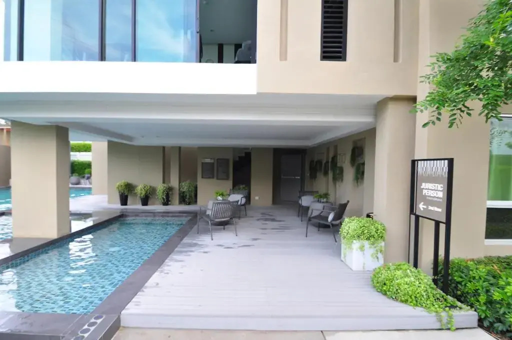 Imm Aim Condo VIP