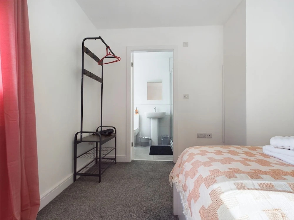 Cosy and Luxurious House for 10 Guests in Darwen