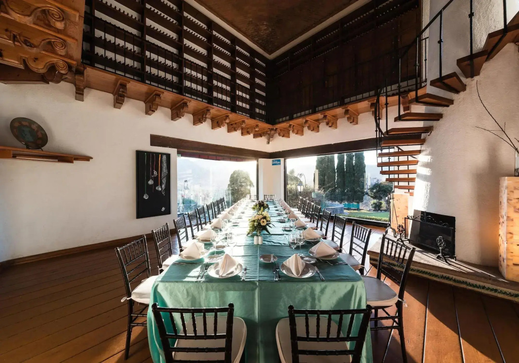 Hotel Misión Grand Casa Colorada