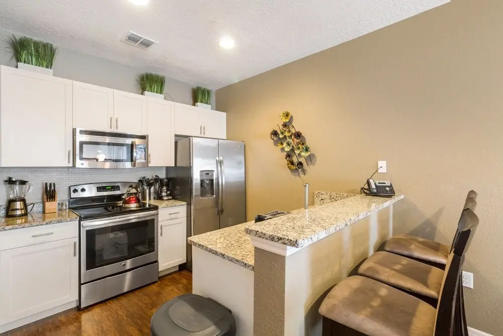 Lucaya Village 3040 Bld 13-102