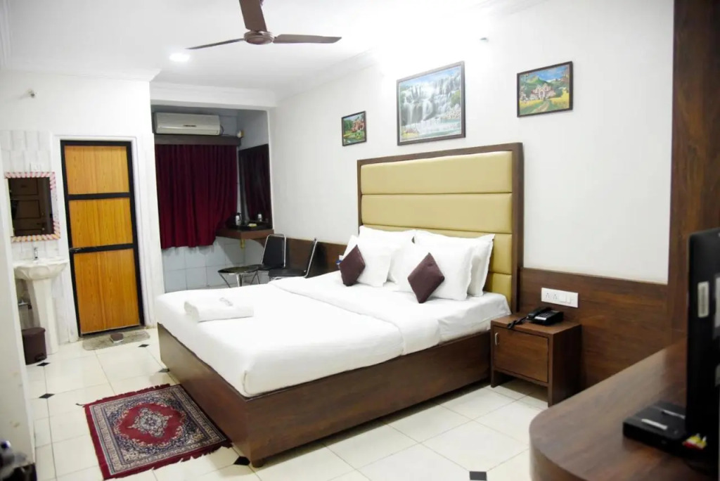 Hotel Sai Yatri