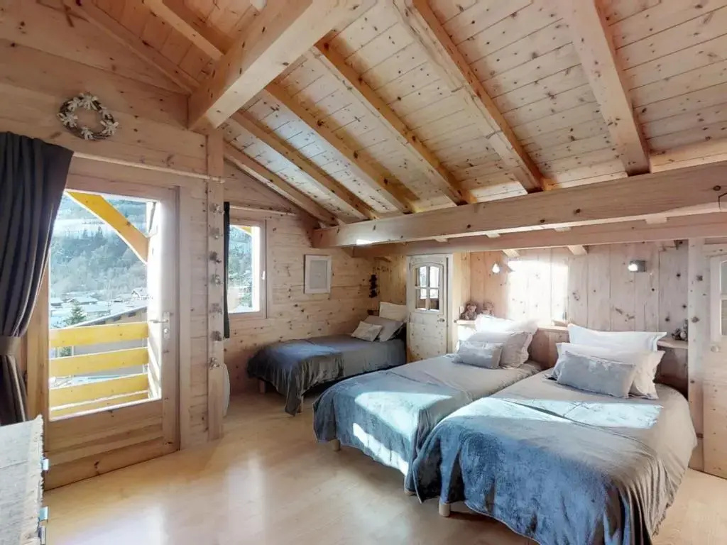 Chalet spacieux pour 11 pers., proche pistes de ski, jardin, BBQ, équipements enfants - Le Grand-Bornand - FR-1-467-58