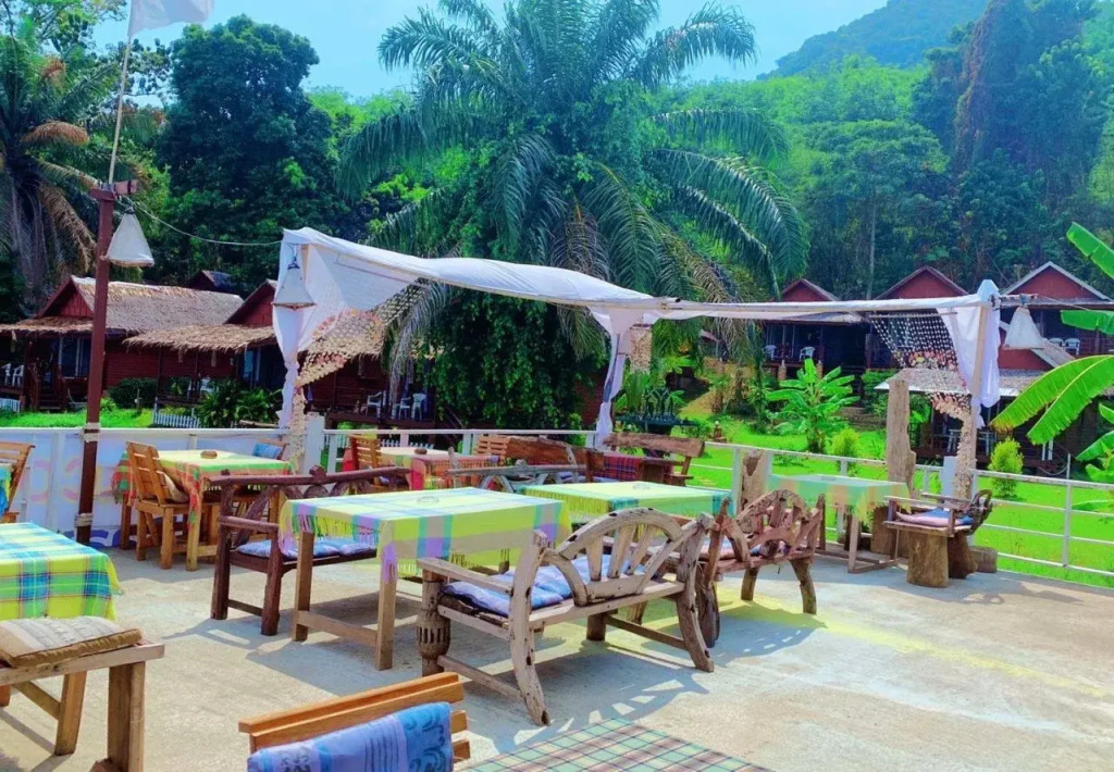 Holiday Resort - SHA Plus