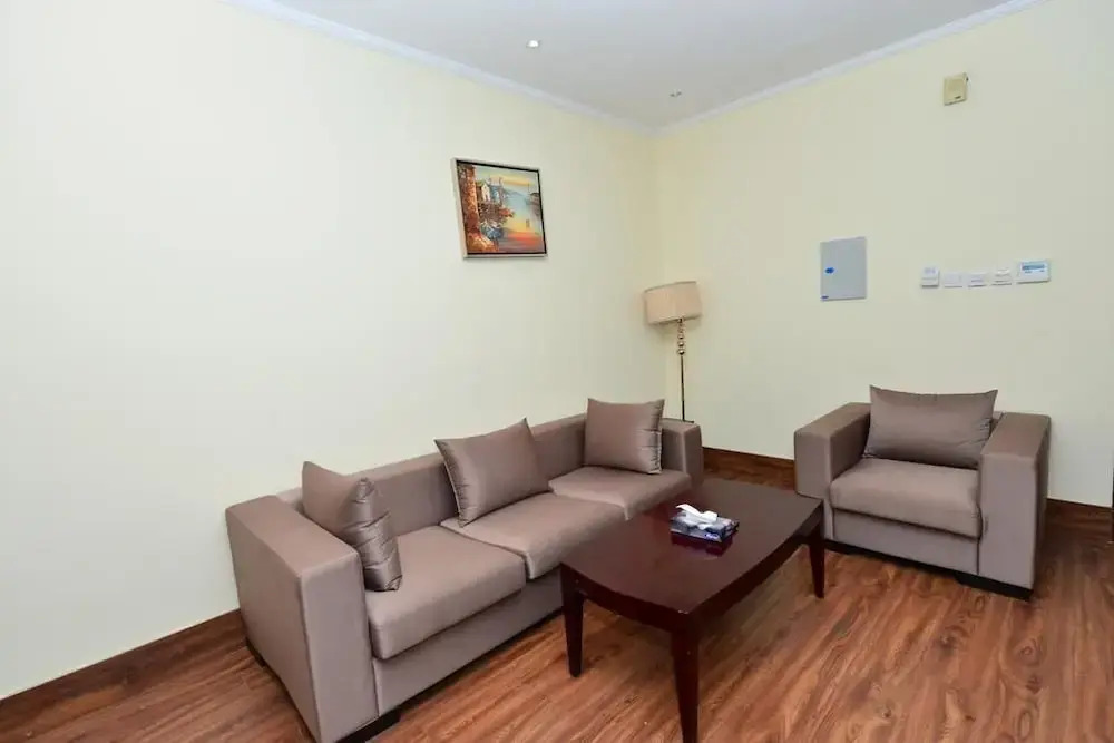 Lotuston Furnished Apartments 2