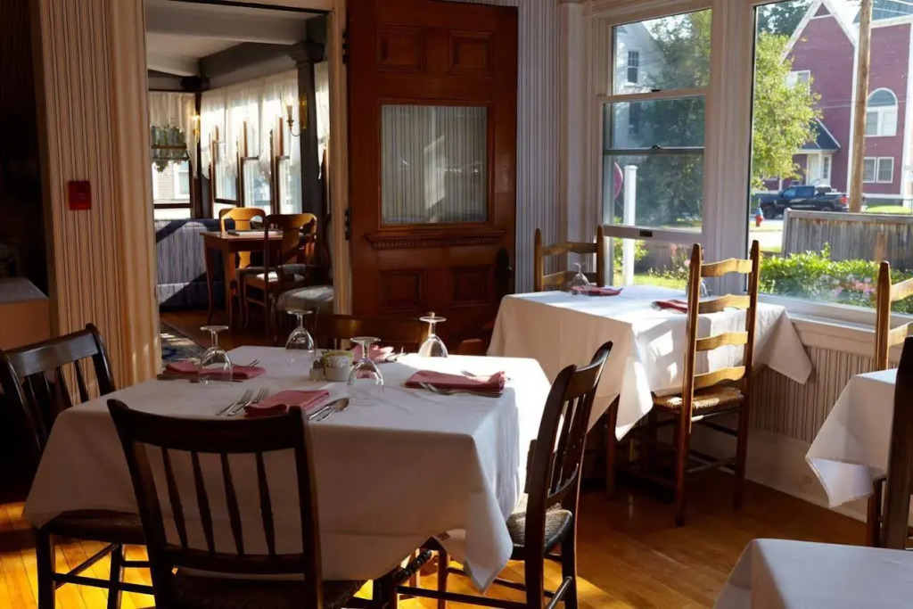 Andrie Rose Inn