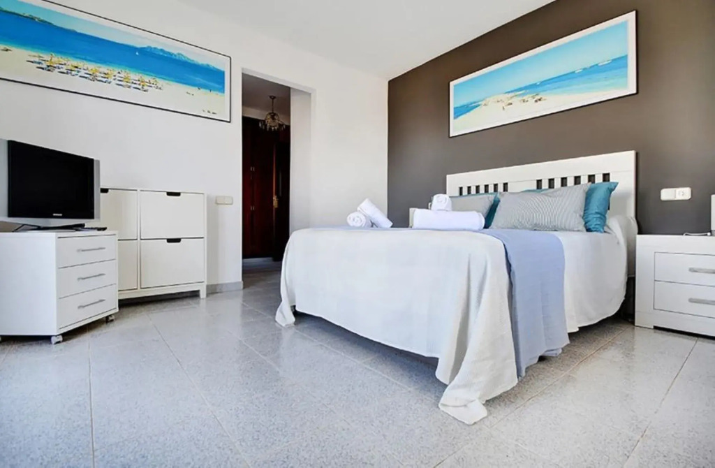 104197 -  Villa in Santa Ponsa