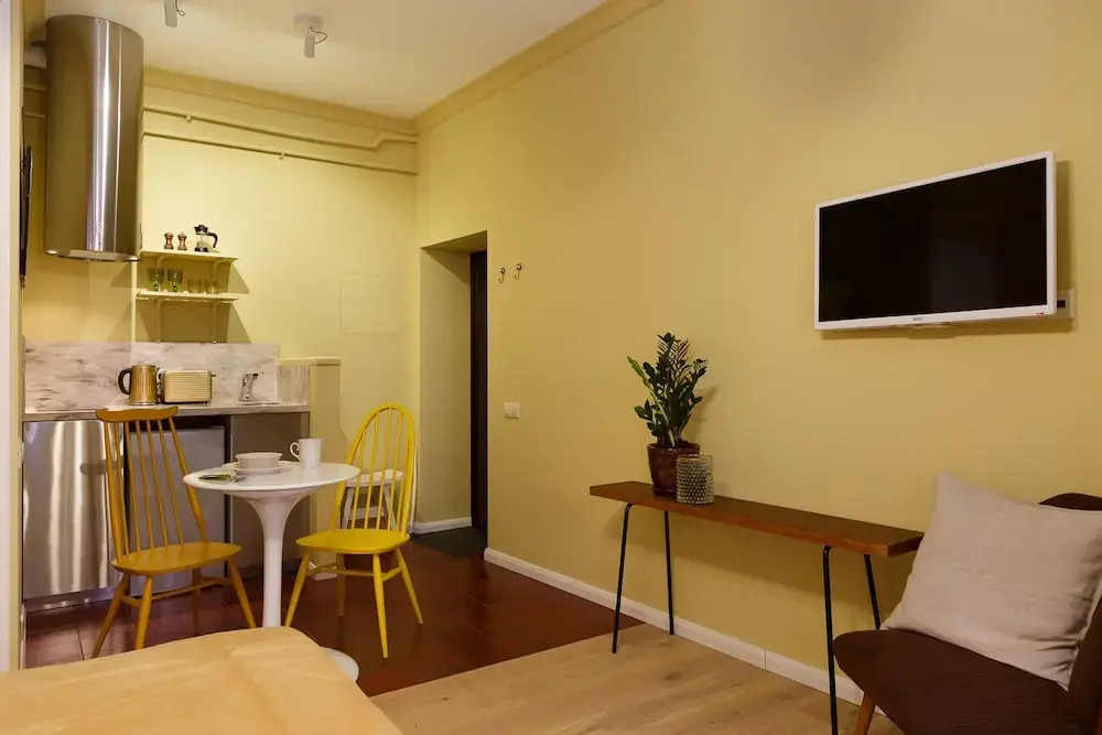 CoHome Apartment Rubinshteina 13