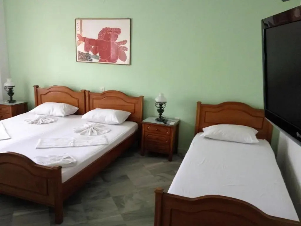 Grivas Apartments