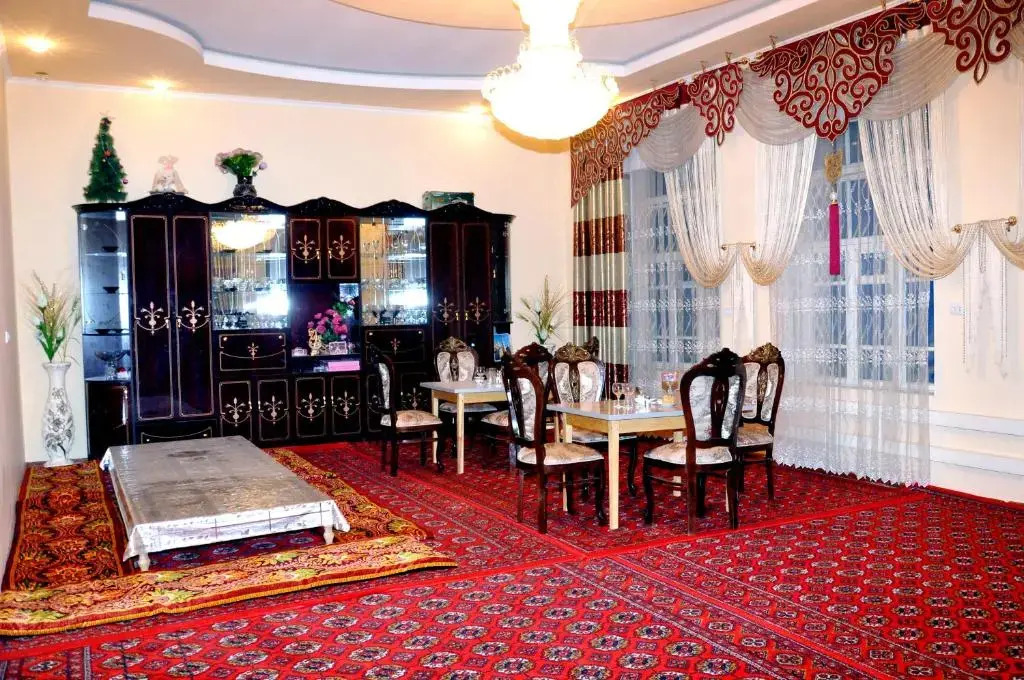 Khiva Tosh Darvoza & Trip service