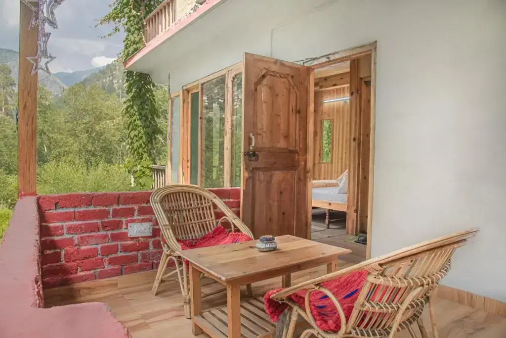 Sharda Resort-Tirthan Valley