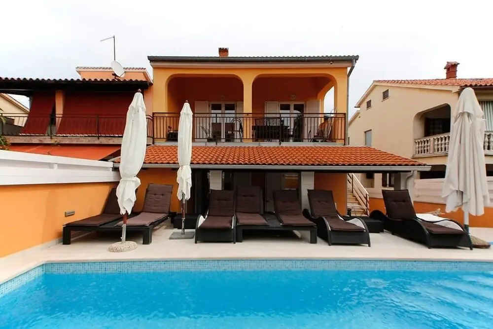 Holiday House Vesna