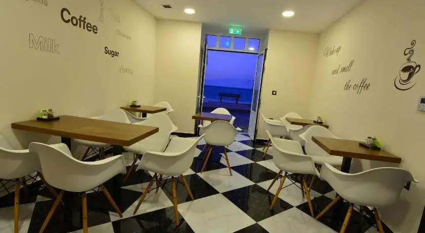 Hotel Kyani Akti