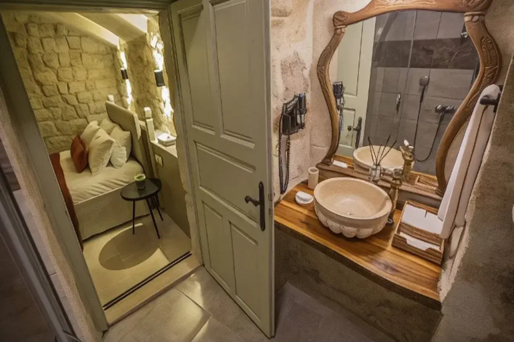 Dokya Hotel