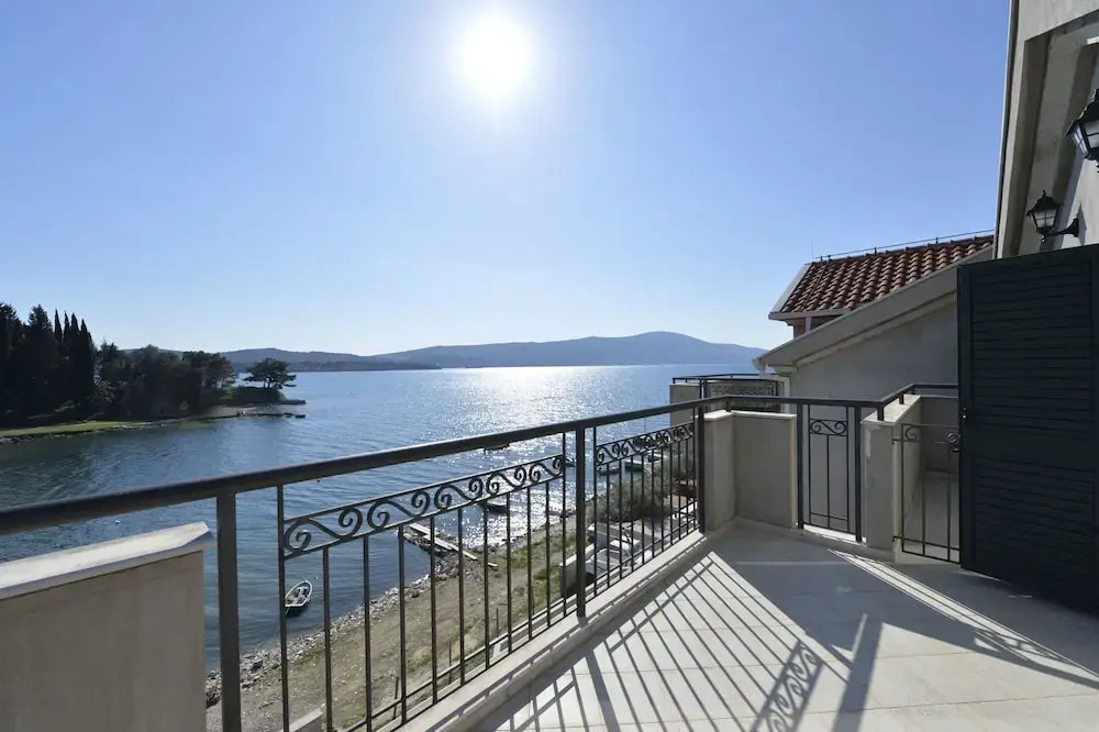 Pontus Luxury Apartments