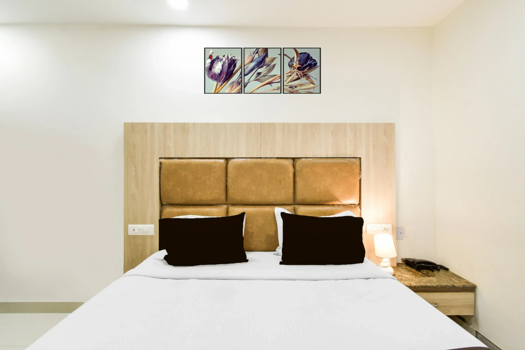 Super Townhouse Raniganj Formerly Devi Residency