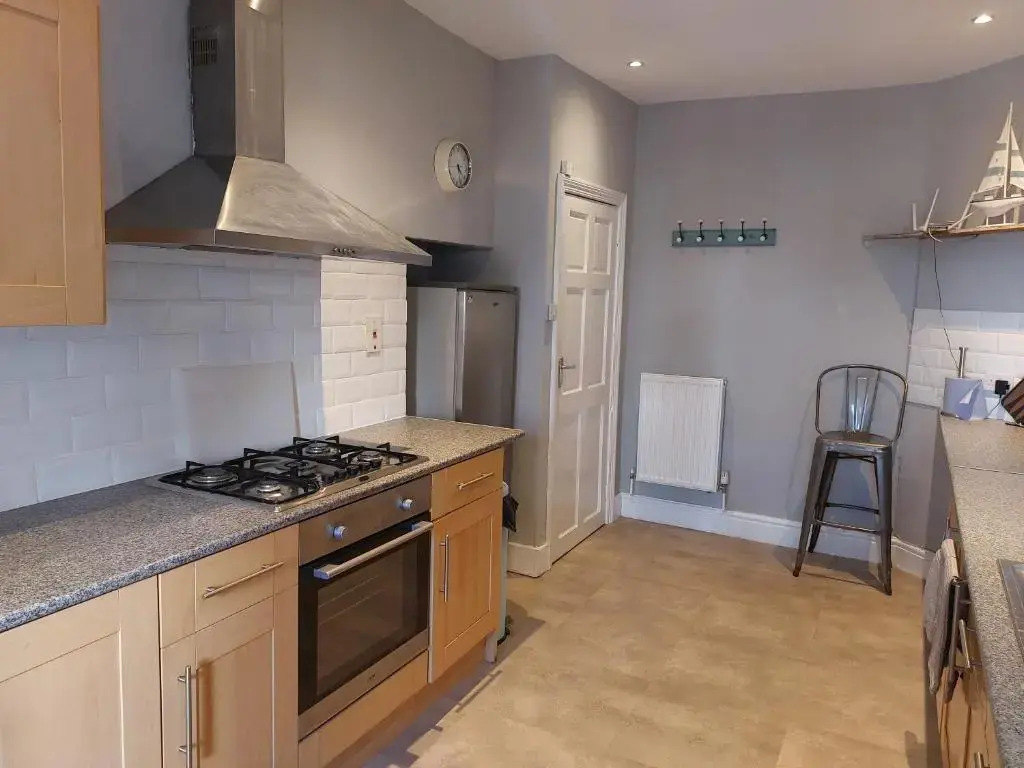Llandudno apartment, quirky pub with tropical beer garden