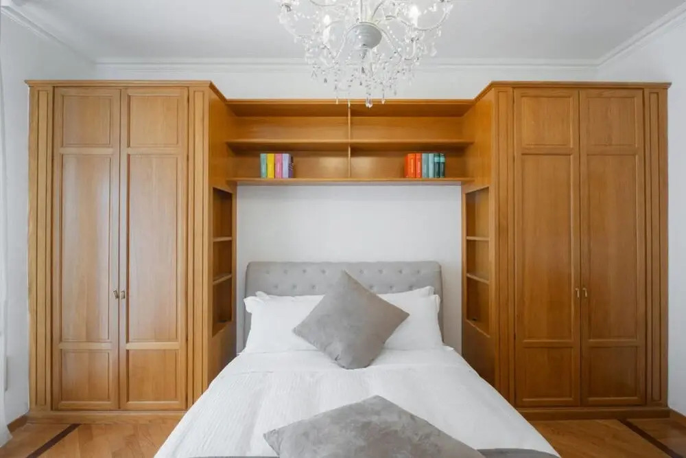 Stylish and Chic 4 Bed/3 Bath in a Great Area