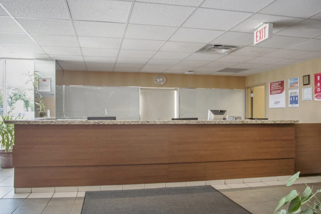 Econo Lodge Winnipeg