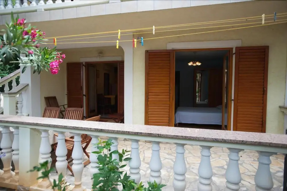 Apartments Marinko