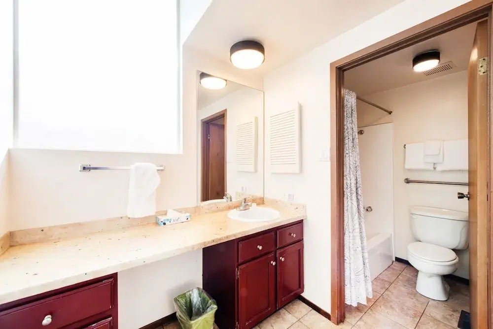 Park Avenue Standard 2 Bedroom Condominiums