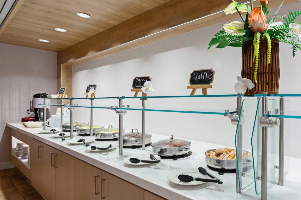 Crowne Plaza Silicon Valley North - Union City by IHG