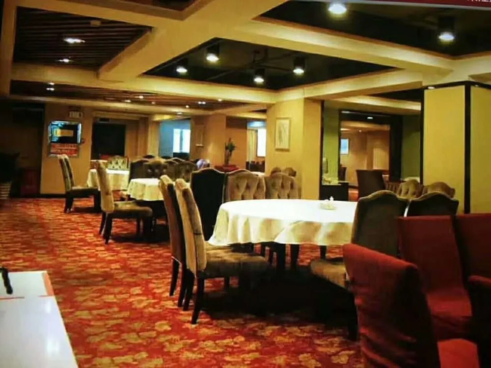 Rong Jiang International Hotel