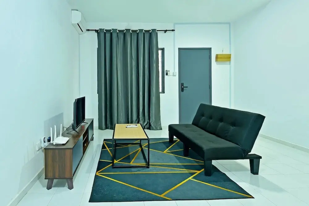 OYO 90493 JL Homestay