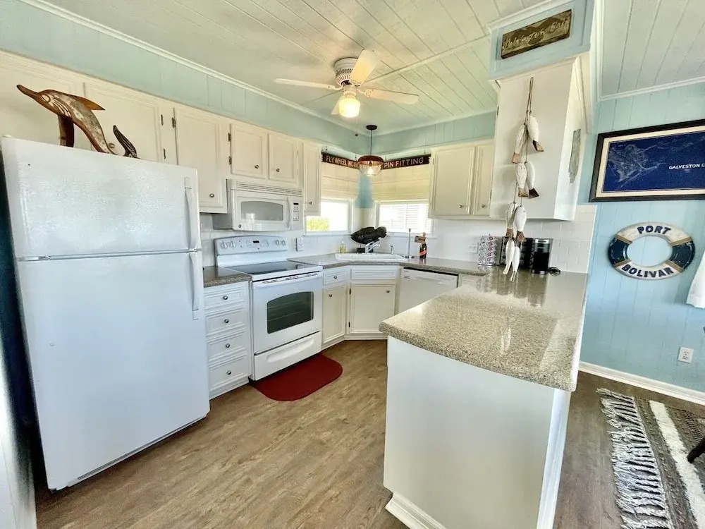 Bolivar Del Mar 3 Bedroom Home by RedAwning