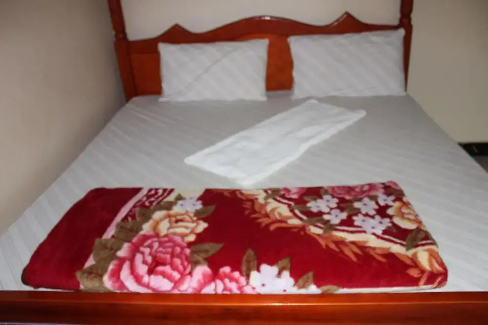 Bwindi Mgahinga Guest House