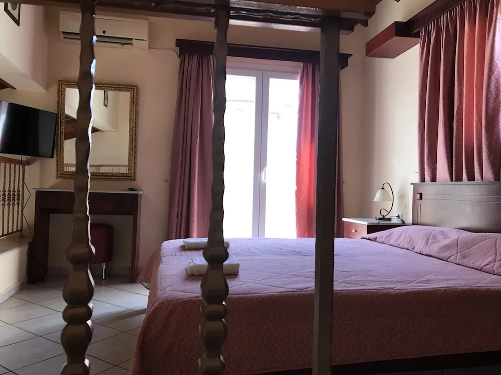 LEremo Luxury Apartments