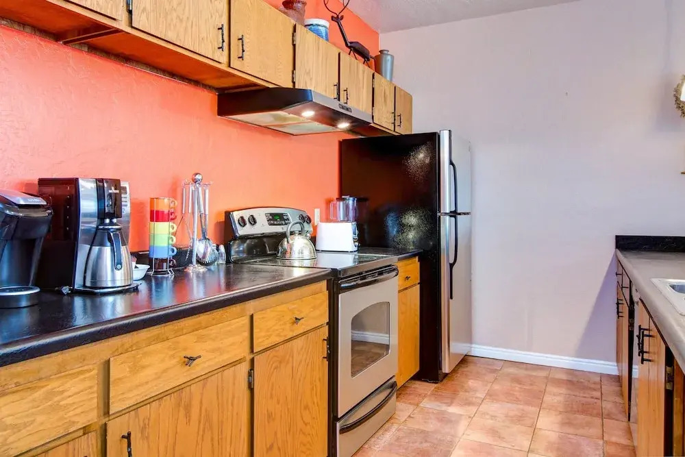 3BR 2BA Cozy Park City Condo by RedAwning