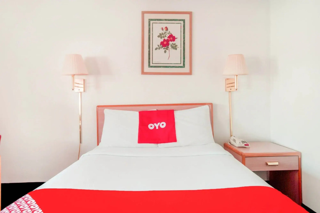 OYO Hotel Durham West Hills