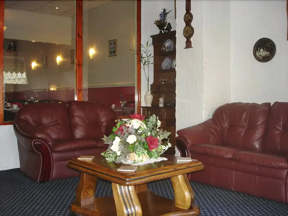 Westdean Hotel