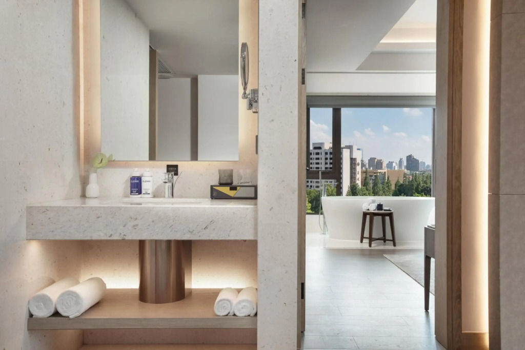 voco Nanjing Oriental Pearl