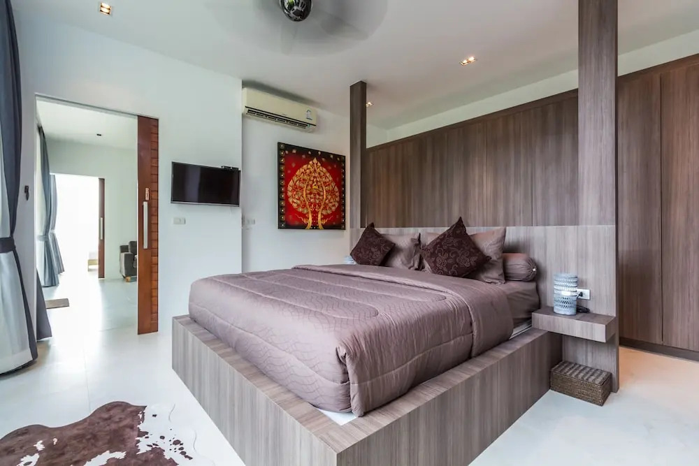 Villa Paradesa by Lofty