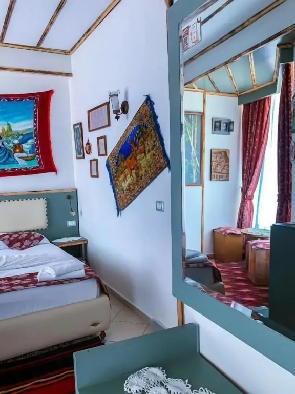 Oda's Room