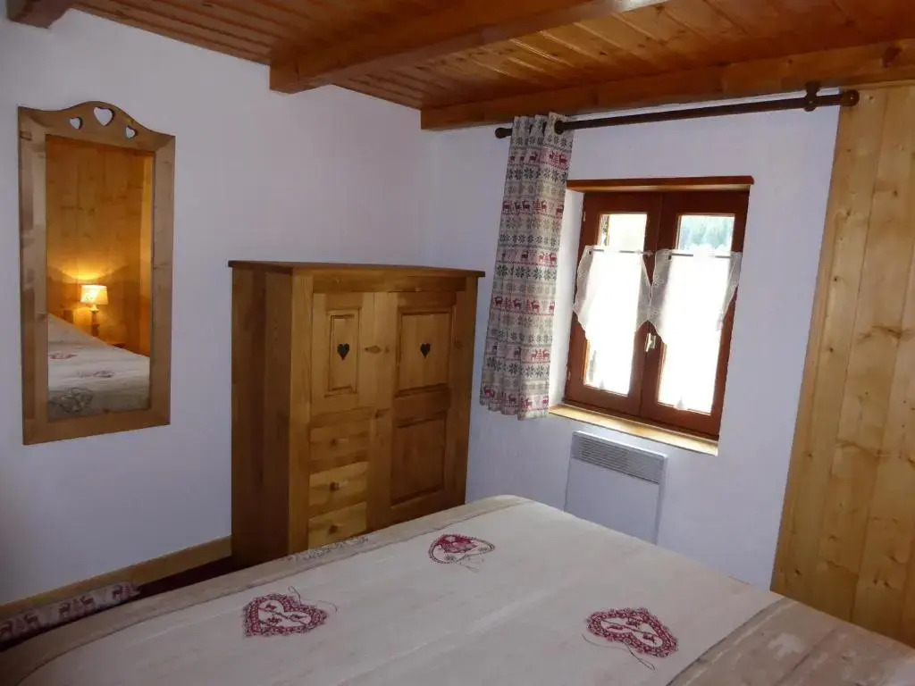 Charmant chalet en pierre pour 6 pers. à Pralognan-la-Vanoise - FR-1-464-16