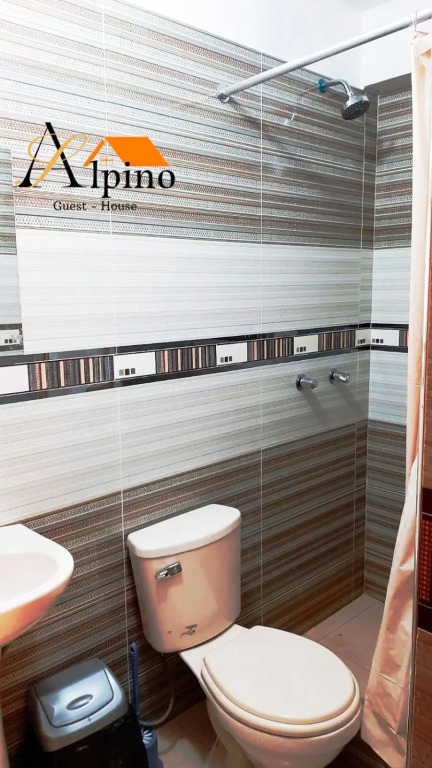 Alpino Guest House