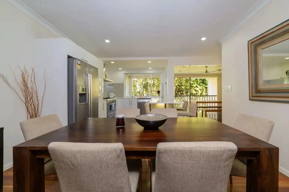 Renovated 3 Bedroom Home In Petrie Terrace
