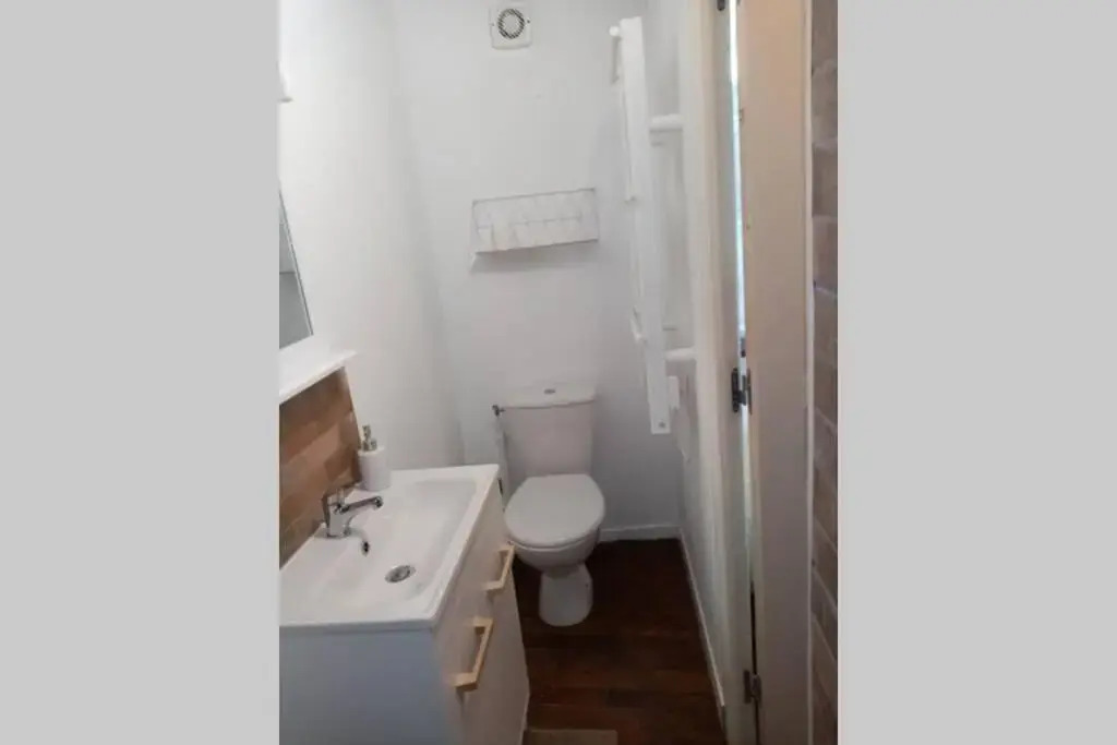 Appartement deux pièces - coeur de ville quartier cathédrale