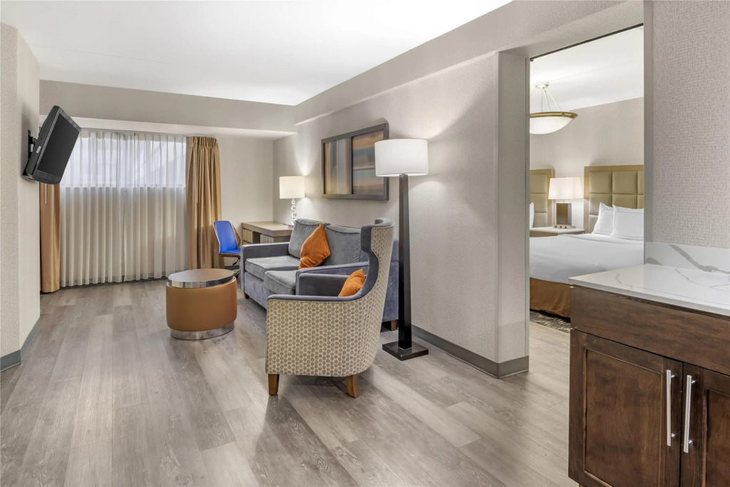 Best Western Plus Miamisburg-Dayton Suites, Banquets & Hotel