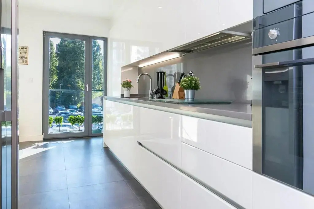 GuestReady - Spacious and Modern Campolide Family Apt Fits 6