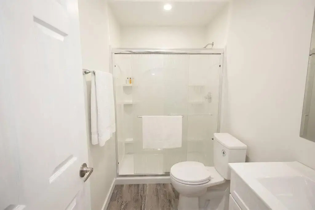 Gorgeous 4 Bedroom Townhouse in South Winnipeg