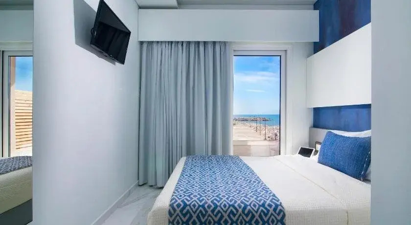 Molos Hotel