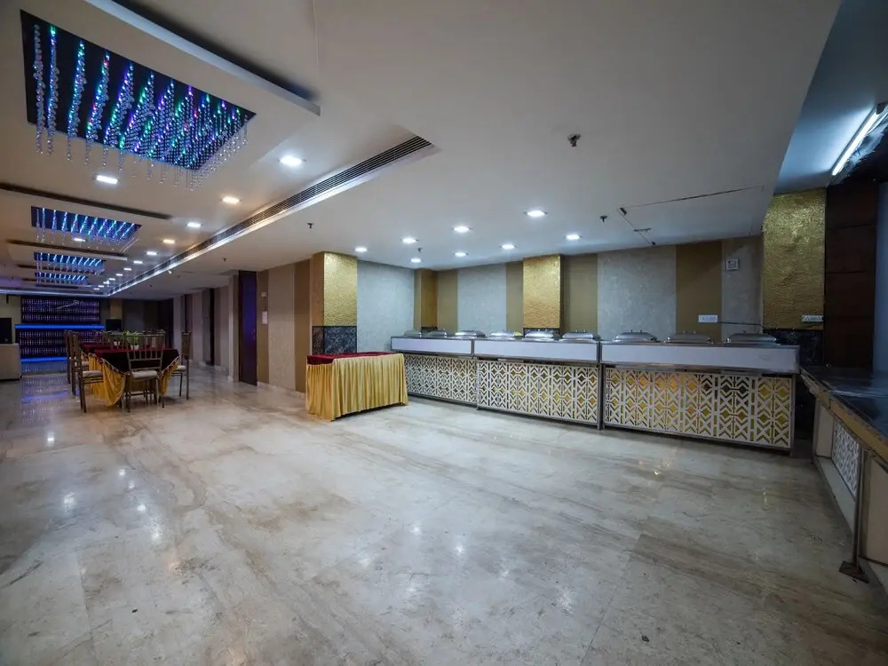 OYO 22527 Supreme Residency