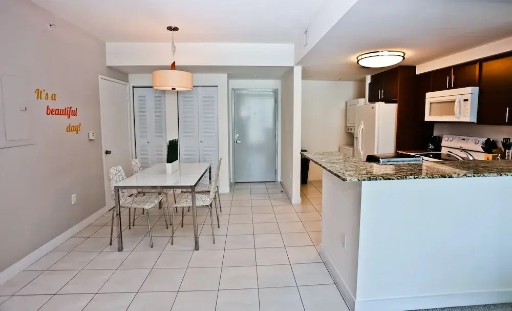 Nuovo Miami Apartments at Brickell - Downtown