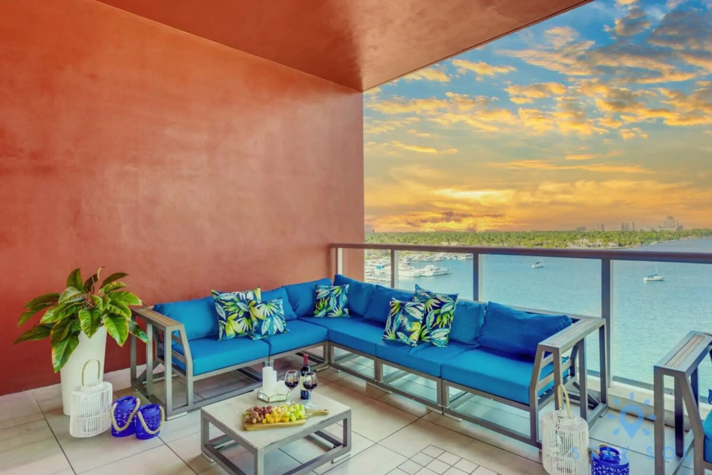 Best Stay  Rooftop Pool  Broad   walk  Near Beach, Hollywood